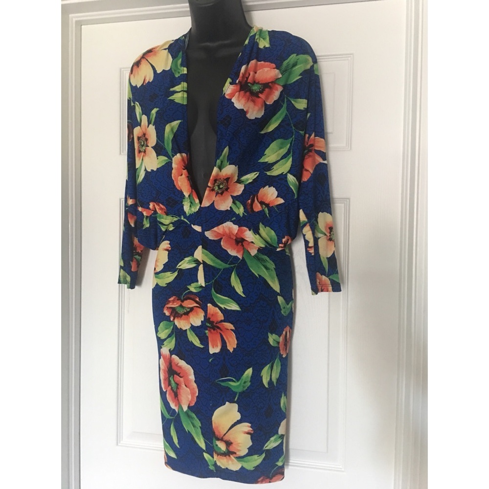 Blue Floral V-Neck Body-con Dress